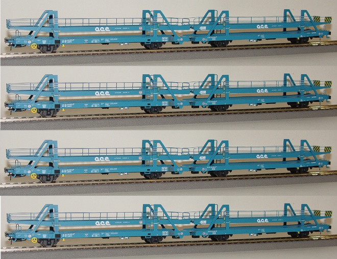 Set of 4 articulated automobile transport cars type Laaerss of ACE autocare Europe<br /><a href='images/pictures/LS_Models/32107.jpg' target='_blank'>Full size image</a>
